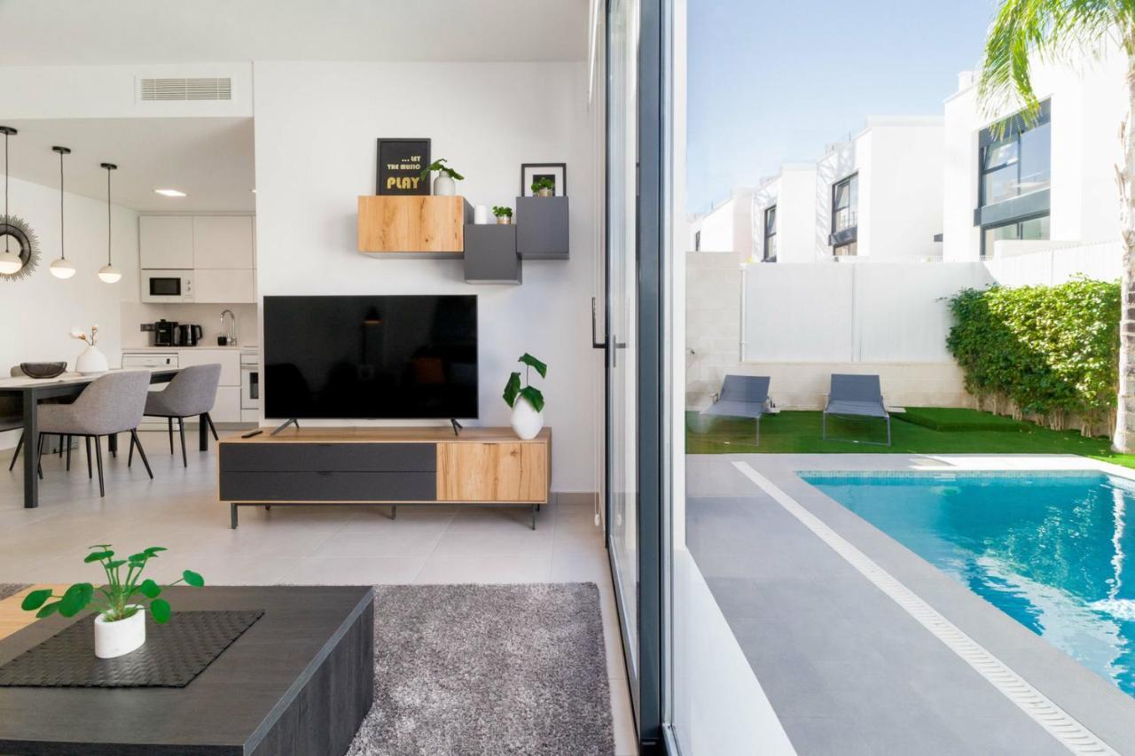 High Tech Villa Navia Spanien Orihuela Exteriér fotografie