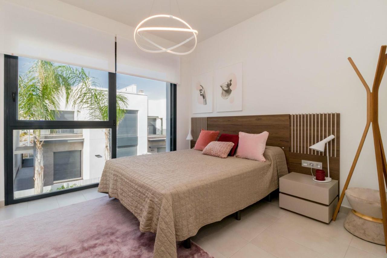 High Tech Villa Navia Spanien Orihuela Exteriér fotografie